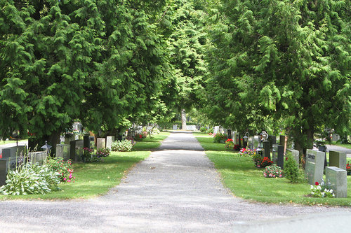 Sipoon kirkonkylän hautausmaa